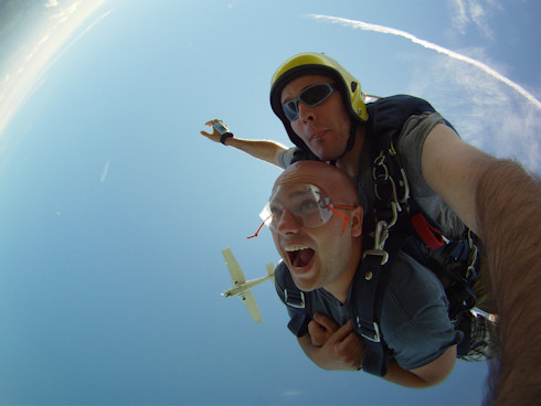 Why choose Skydive CNY for your skydiving experience?